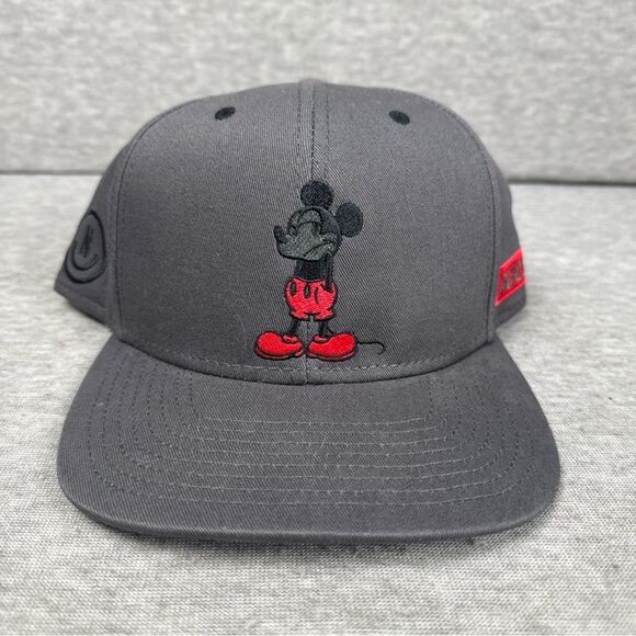 Neff Disney Collection Mickey Mouse Hats Snapback Adjustable One Size 15FS00MB - Picture 1 of 9